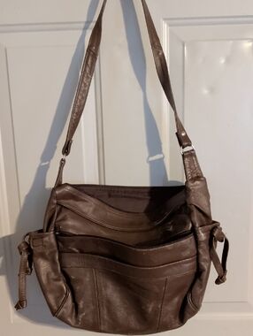 Brown Leather Shoulder Bag - Women